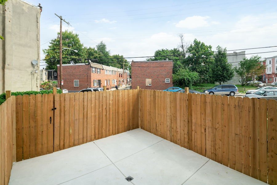 3007-ridge-ave-philadelphia-patio.jpg